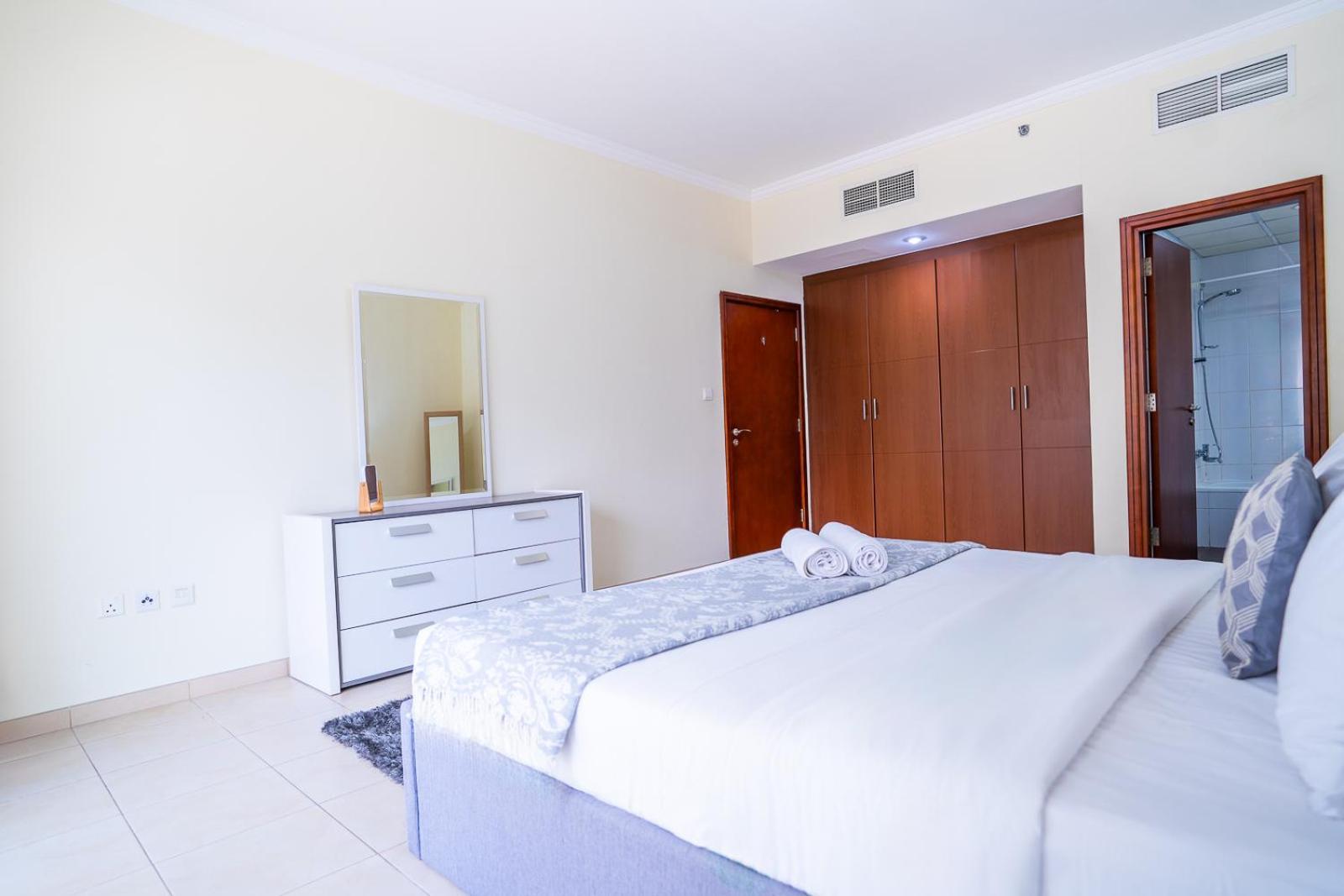 Rh- Center Retreat,1br, Walk To Burj Khalifa *